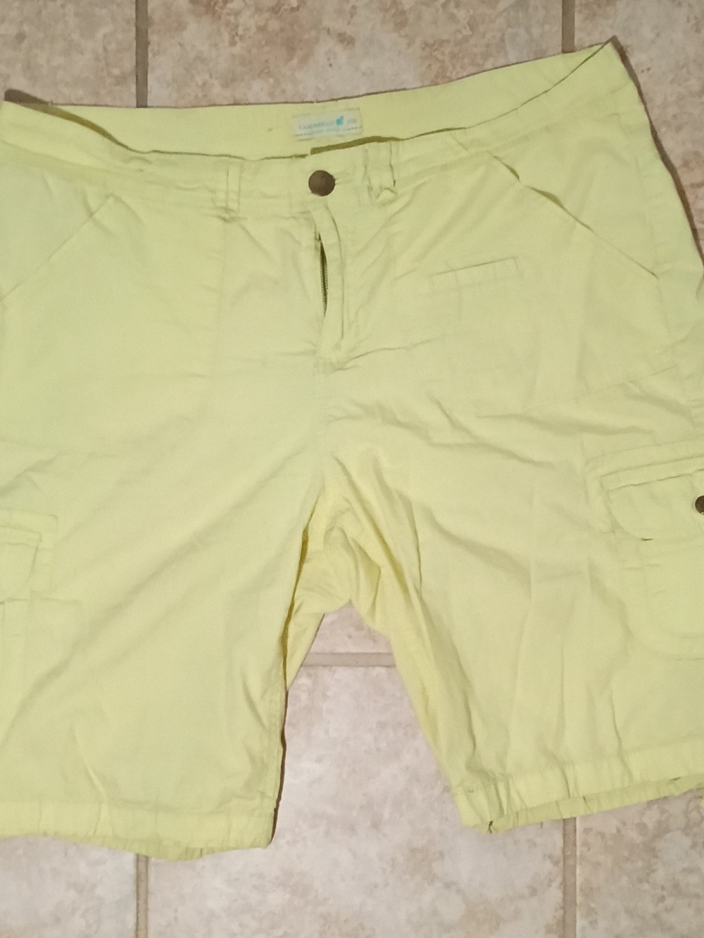 Caribbean Joe Pale Yellow Women's Cargo Shorts